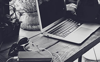 -柏林赫塔凭借制胜进球力克斯图加特，豪取联赛胜利，柏林赫塔vs