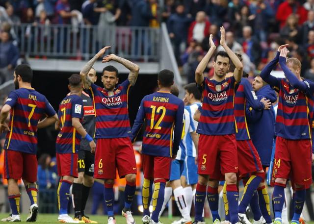 欧锦赛豪门争胜，场面激动人心