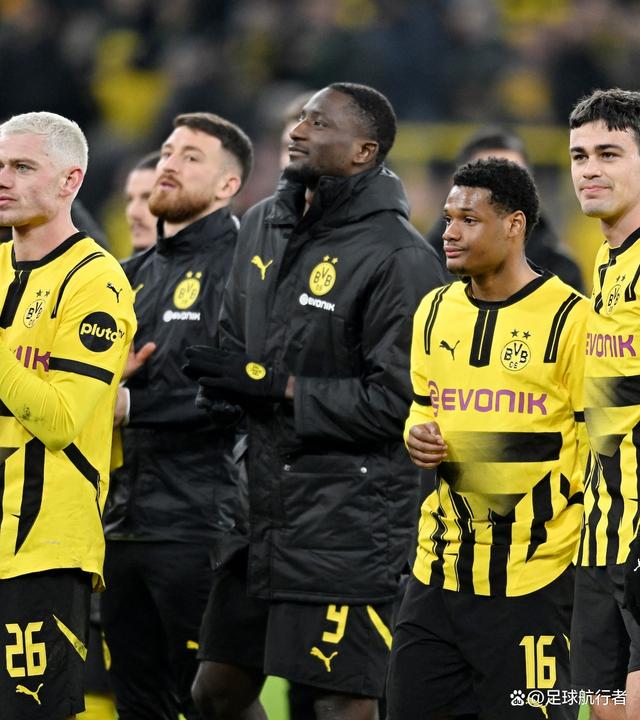 关于多特蒙德赢得惊人胜利，豪取三分领跑积分榜的信息
