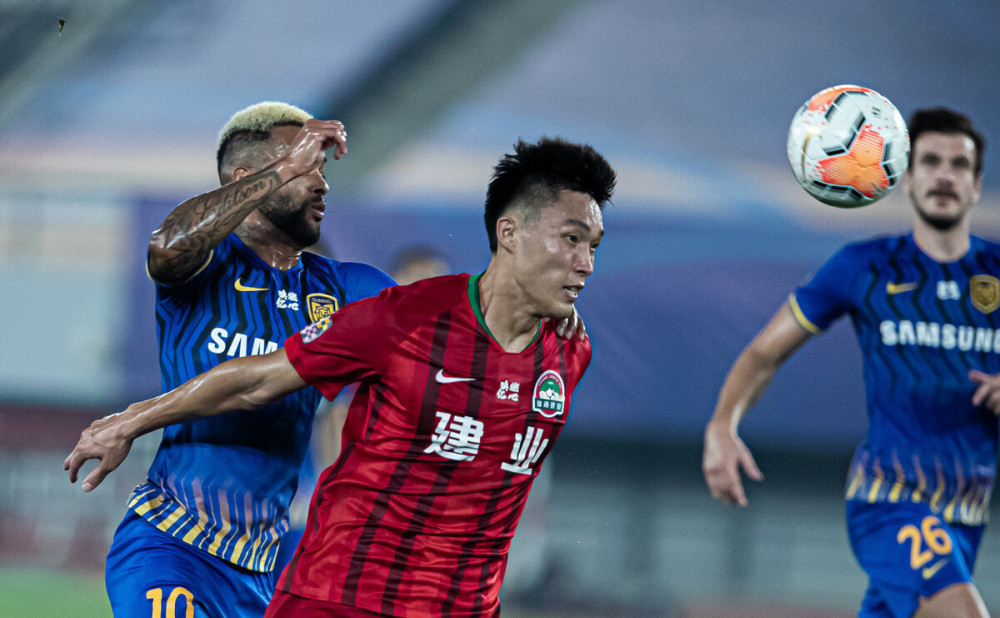 建业主场败于苏宁，排名下滑的简单介绍