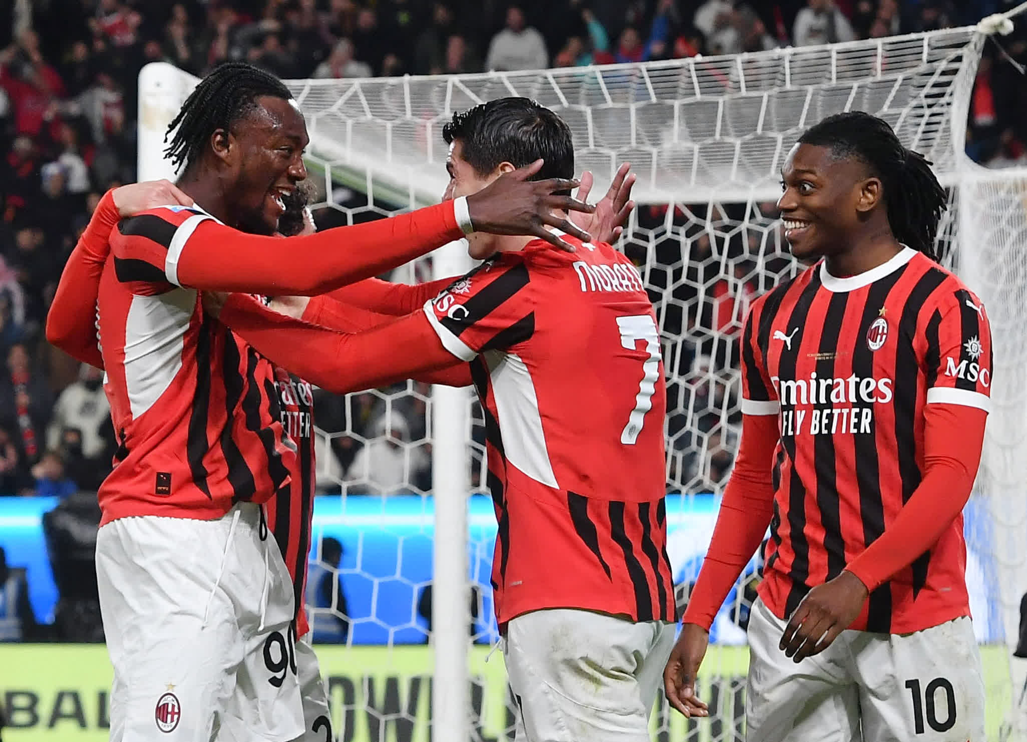 AC米兰落败,意甲豪门连续低迷 AC米兰落败,意甲豪门连续低迷