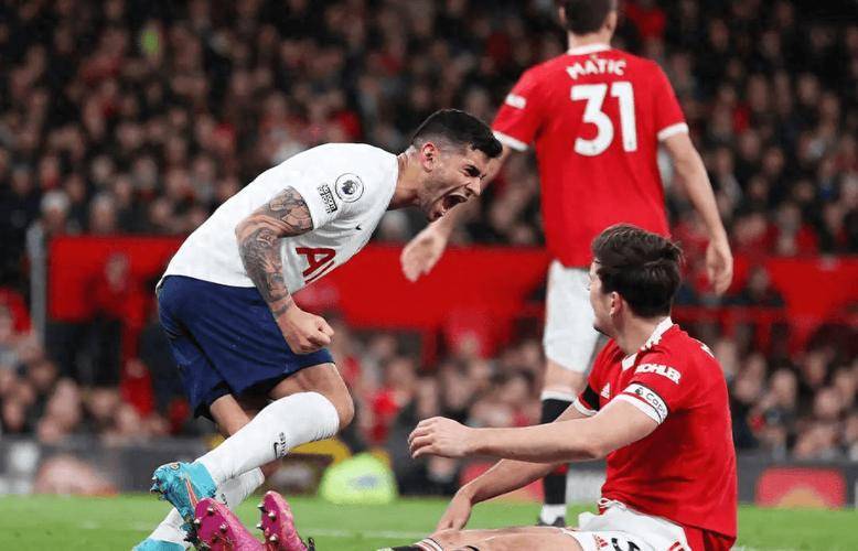 关于曼联客场不敌谢菲联，遭遇三连败的信息