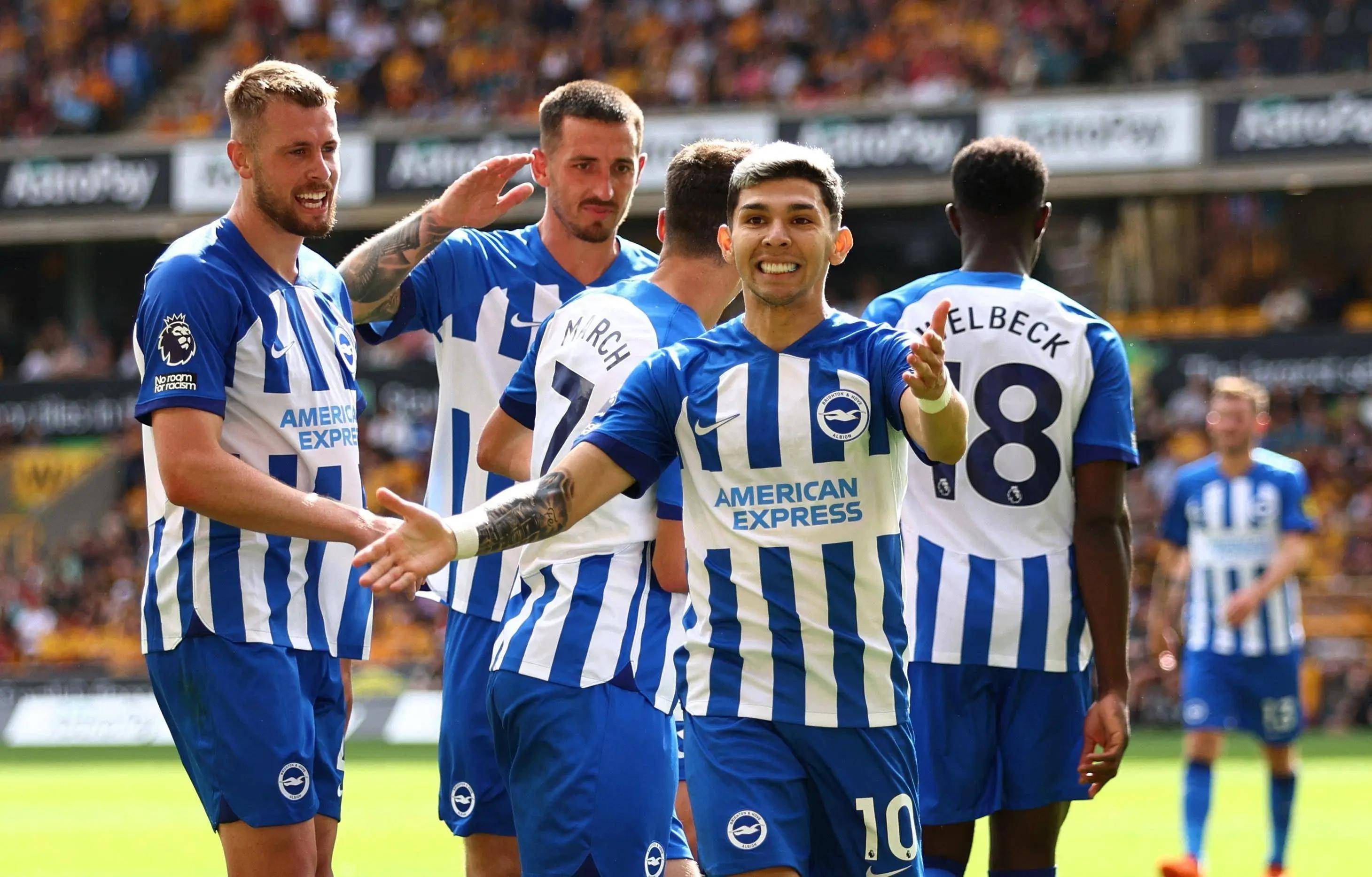 九游体育官网-英格兰豪门队力挫强敌，晋级下一轮比赛的简单介绍