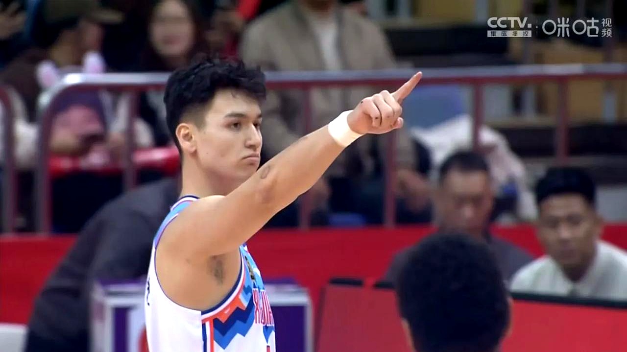 九游体育在线-包含上海飞虎客场负于浙江金牛队，遇到三连败的词条