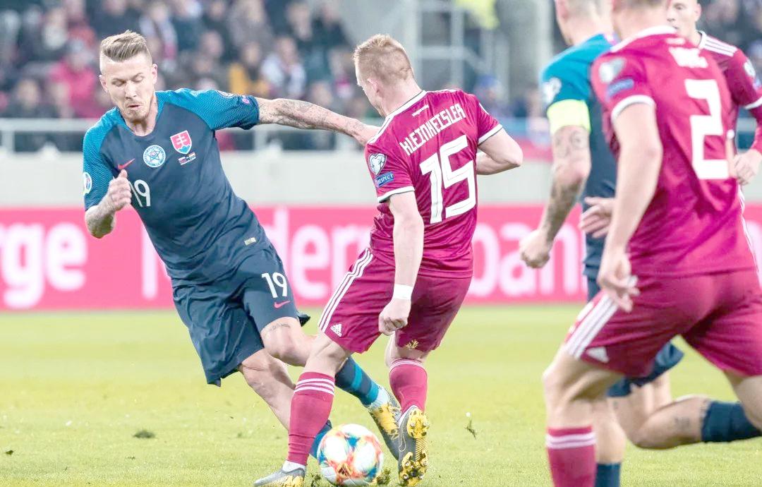 九游体育网页版入口-荷兰对决斯洛伐克，胜者晋级